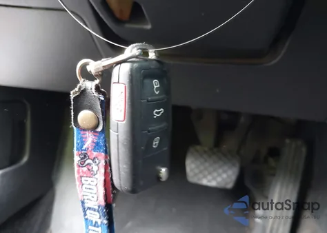 2017 Volkswagen Jetta 1.4T S из США, поврежденный, VIN 3VW2B7AJ7HM379782